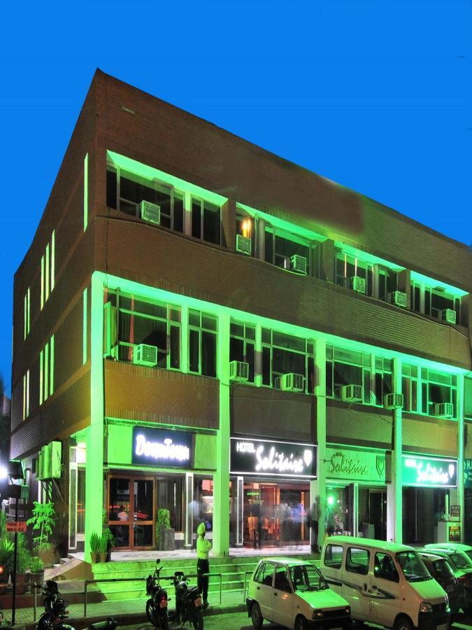 Hotel Solitaire Chandigarh - 10 Mins From Railway Station Экстерьер фото