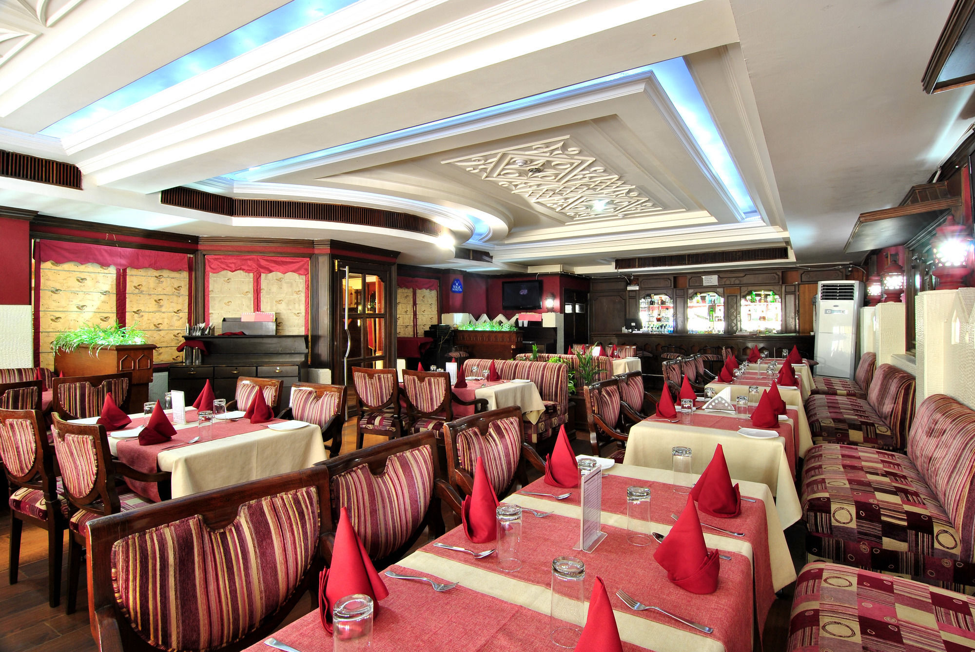 Hotel Solitaire Chandigarh - 10 Mins From Railway Station Экстерьер фото