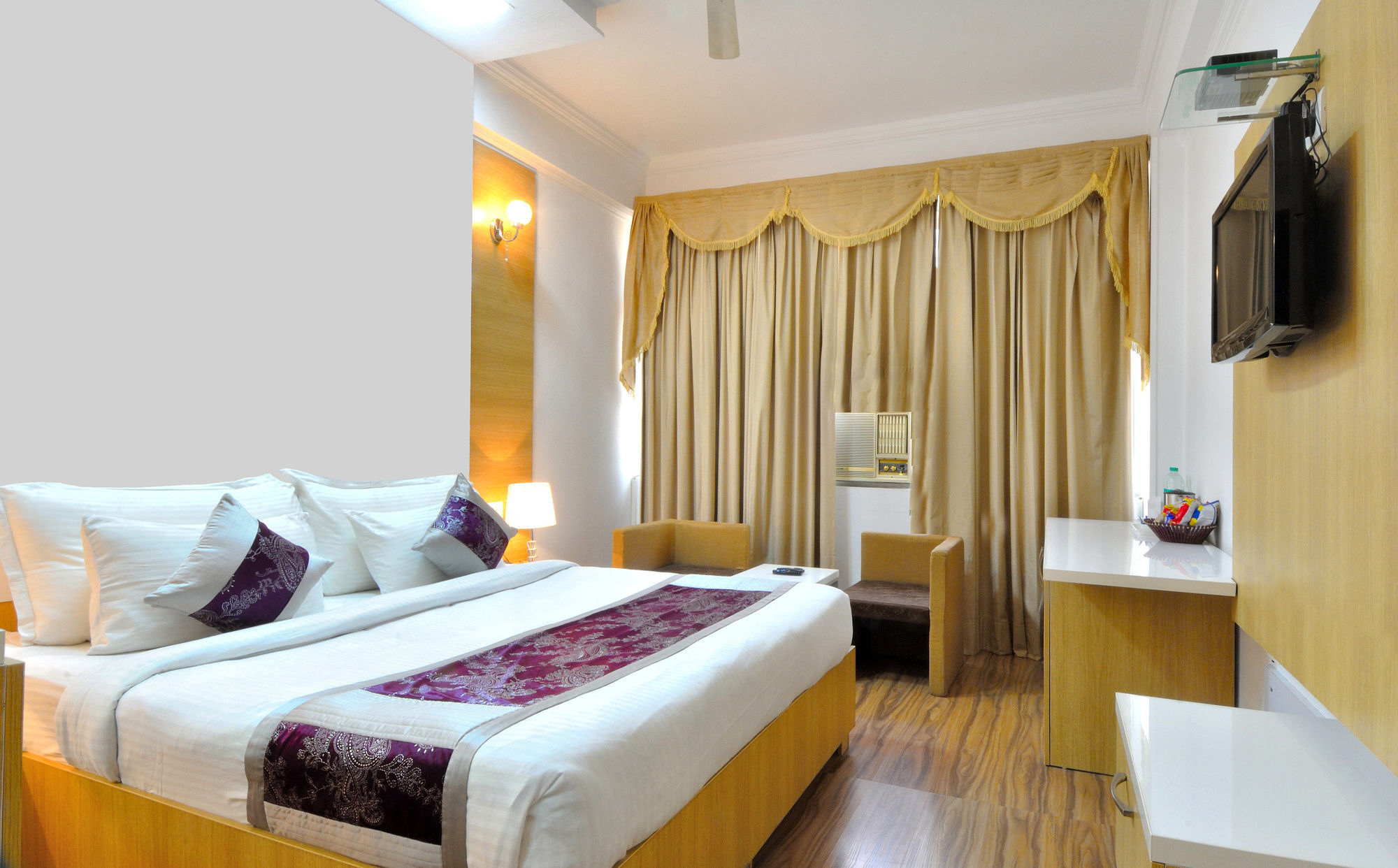 Hotel Solitaire Chandigarh - 10 Mins From Railway Station Экстерьер фото